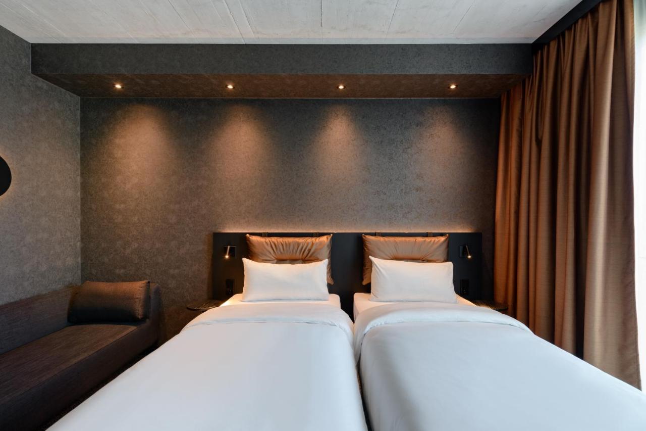 Hotel Ibis Styles FDH Esterno foto