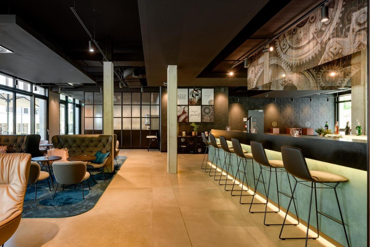 Hotel Ibis Styles FDH Esterno foto