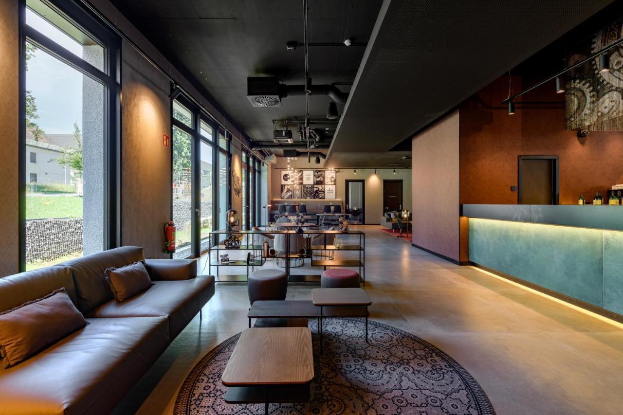 Hotel Ibis Styles FDH Esterno foto