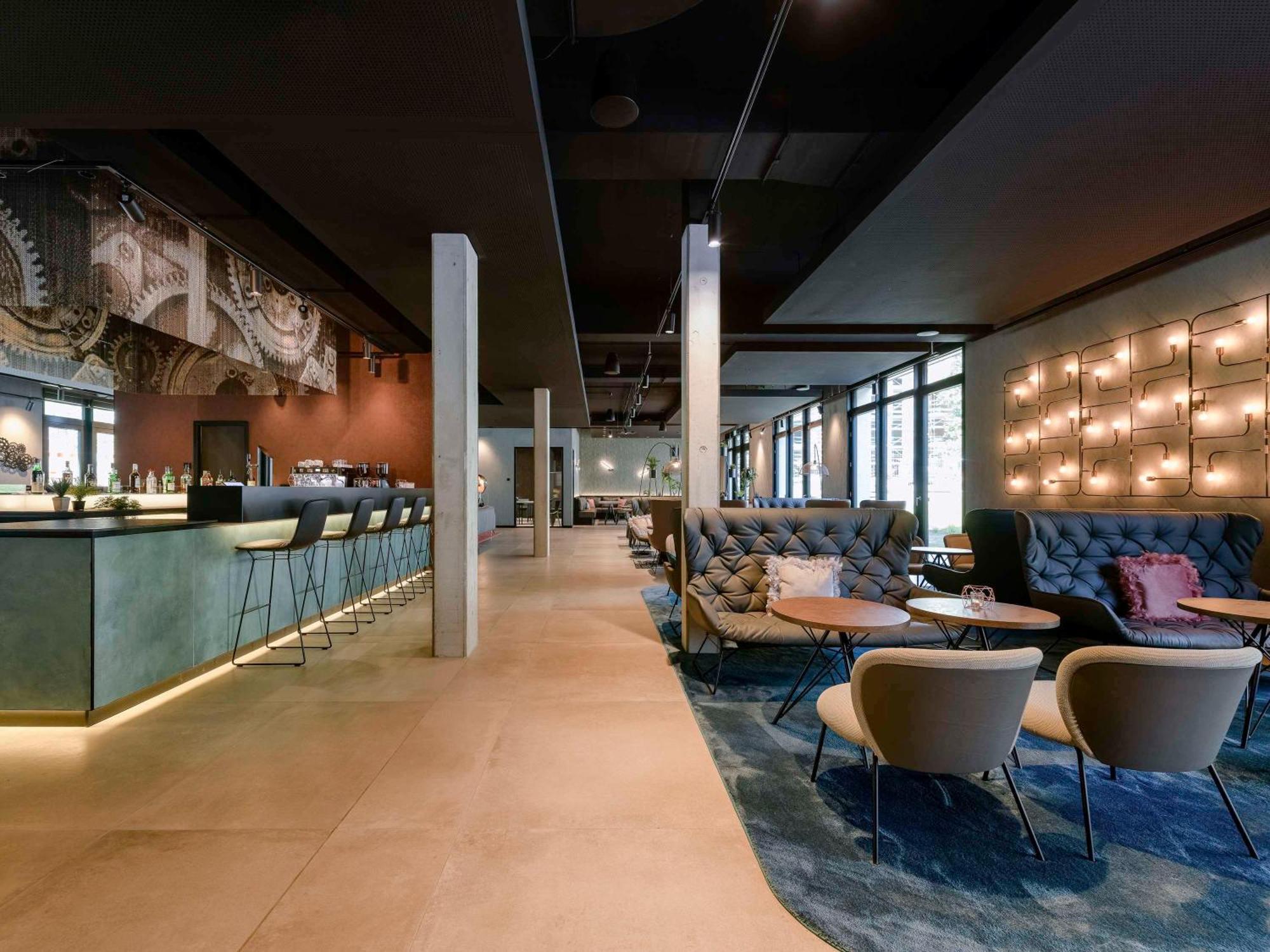 Hotel Ibis Styles FDH Esterno foto