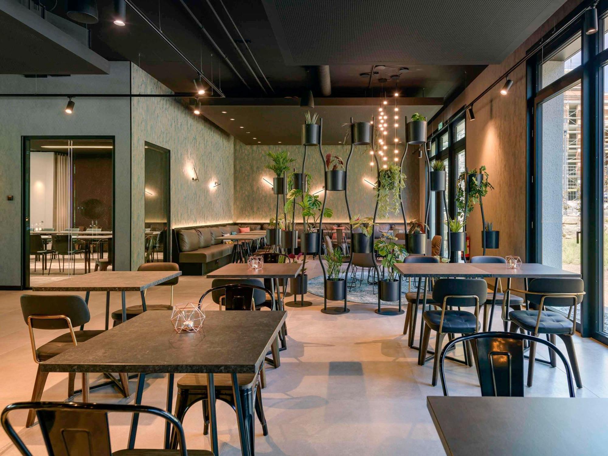 Hotel Ibis Styles FDH Esterno foto